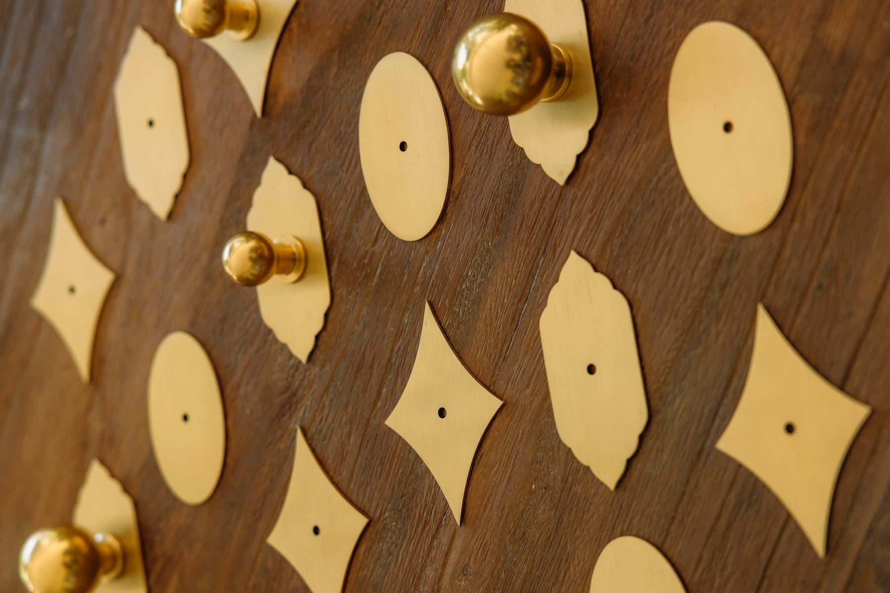 Backplates