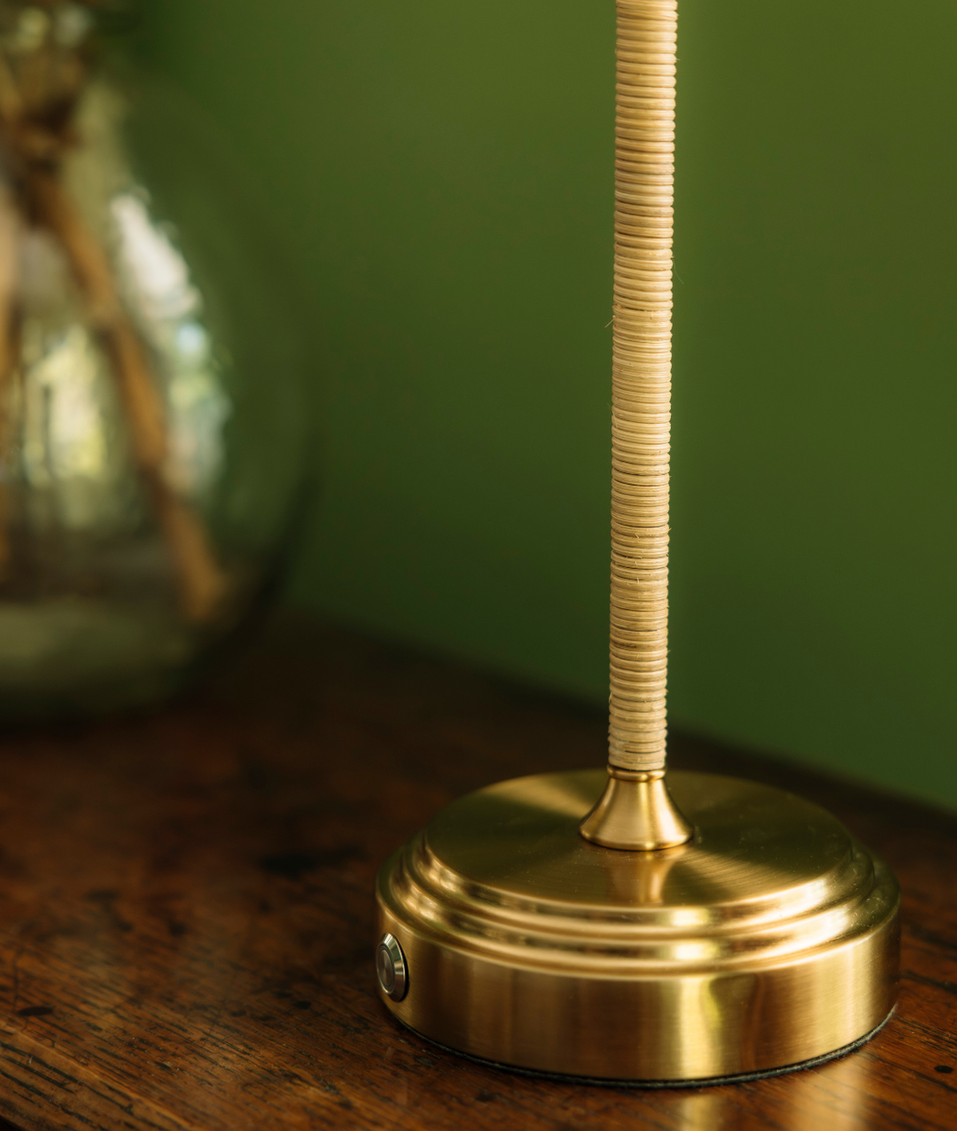 The Lexy Table Lamp