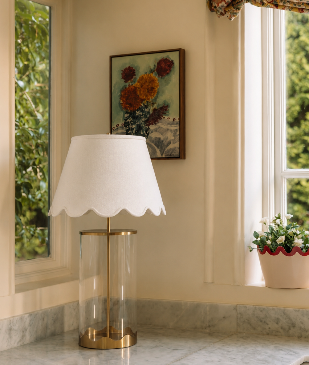 Medium/Large Scalloped White Linen Shade