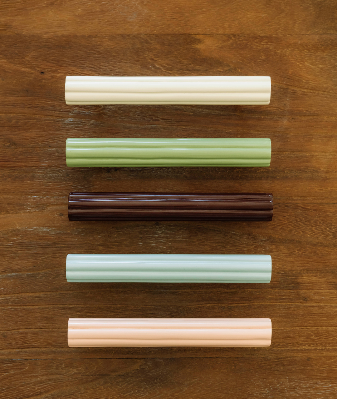 Fluted Pull Handle, Pale Pink